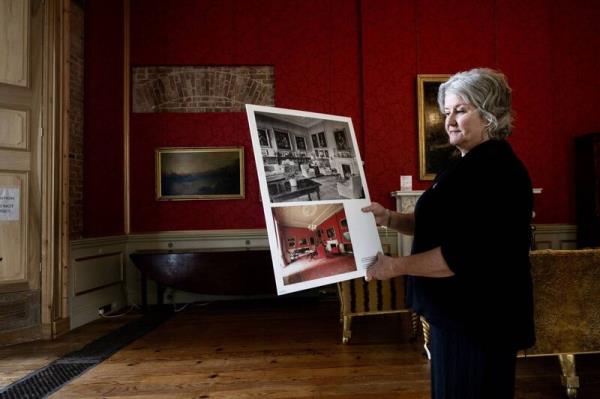 Martina Madden pictured in the McCarthy Library.